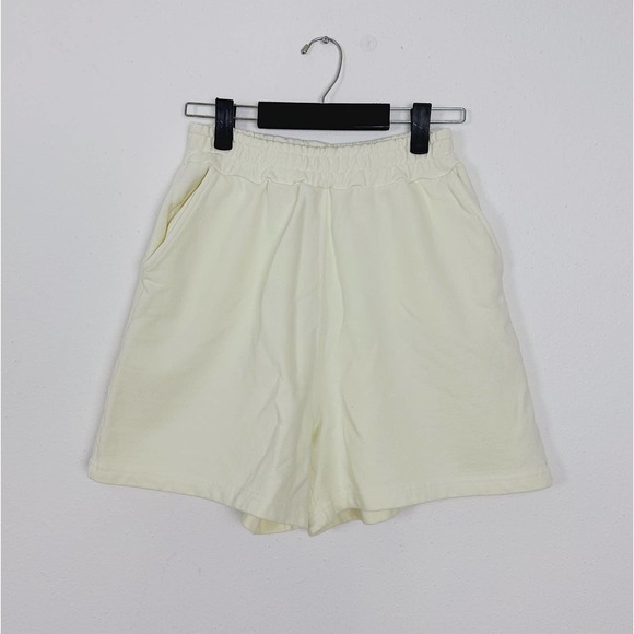 NEW SixThreeSeven The Sweat Shorts in Butter Size M - Picture 3 of 5